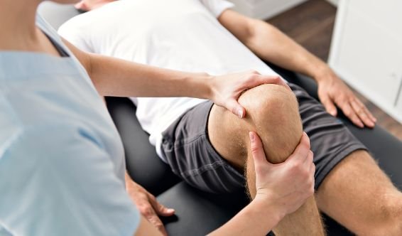 Rééducation genou à domicile Rabat Salé Témara