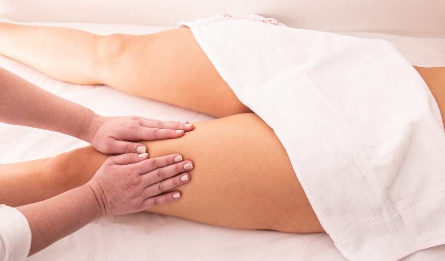 Massage lymphatique à domicile par kinésithérapeute au Maroc